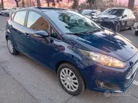 Usata Ford Fiesta 80 CV (58 kW) 2015 Blu Utilitaria