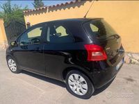 Usata Toyota Yaris 87 CV (63 kW) 2008 Nero Utilitaria