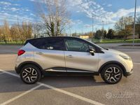 Usata Renault Captur 90 CV (66 kW) 2013 Grigio SUV
