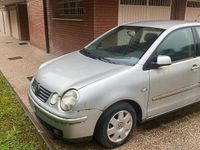 Usata VW Polo 75 CV (55 kW) 2004 Grigio Utilitaria