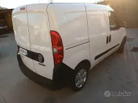 Usado Fiat Doblò 105 HP (77 kW) 2021 Branco Monovolume