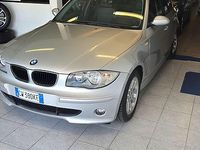 Usata BMW 118 122 CV (89 kW) 2005 Utilitaria