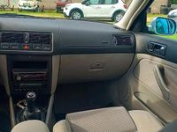 Usata VW Golf IV Highline 105 CV (77 kW) 2001 Argento Station wagon