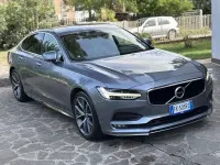 Usata Volvo S90 Business Edition 190 CV (139 kW) 2017 Grigio Berlina