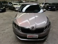Usata Skoda Octavia Executive 150 CV (110 kW) 2019 Argento metallizzato Station wagon