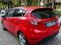 Usata Ford Fiesta Titanium 75 CV (55 kW) 2014 Rosso Utilitaria