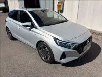 Usata Hyundai i20 101 CV (74 kW) 2022 Argento Utilitaria