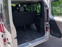 Usata Opel Vivaro 197 CV (144 kW) 2015 Argento Monovolume