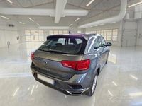 Usata VW T-Roc Business 150 CV (110 kW) 2021 Grigio SUV