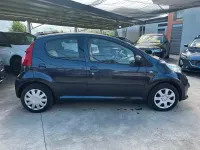 Begagnad Peugeot 107 68 HK (50 kW) 2007 Blå Halvkombi