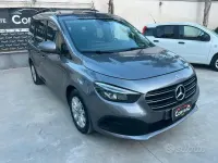 Usata Mercedes T180 Premium 116 CV (85 kW) 2023 Grigio Monovolume