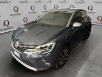 Usata Renault Captur Techno 143 CV (105 kW) 2023 Grigio SUV