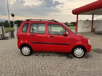 Usata Opel Agila 75 CV (55 kW) 2003 Rosso Monovolume