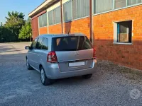 Usata Opel Zafira 150 CV (110 kW) 2012 Grigio Monovolume