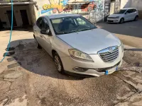 Usata Lancia Delta Gold 105 CV (77 kW) 2013 Argento Utilitaria