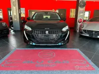 Usata Peugeot 208 Active 101 CV (74 kW) 2022 Nero Utilitaria
