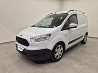 Usata Ford Tourneo Courier 75 CV (55 kW) 2017 Bianco Monovolume
