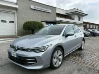 Usata VW Golf VIII Edition 150 CV (110 kW) 2025 Refleex silver met Berlina
