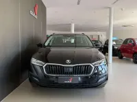 Usata Skoda Octavia Executive 150 CV (110 kW) 2022 Nero Station wagon