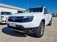 Usata Dacia Duster Lauréate 110 CV (80 kW) 2012 Bianco SUV