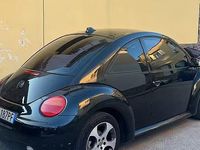 Usata VW New Beetle 101 CV (74 kW) 2003 Nero Utilitaria