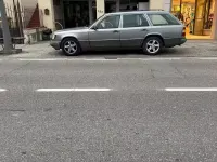 Usata Mercedes 200 122 CV (89 kW) 1990 Grigio Station wagon