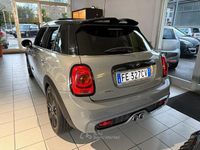 Usata Mini Cooper 170 CV (125 kW) 2015 Gray Utilitaria