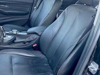 Usata BMW 320 Luxury Line 2015 Nero Station wagon