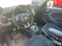 Usata Smart ForFour 177 CV (130 kW) 2018 Blu Utilitaria