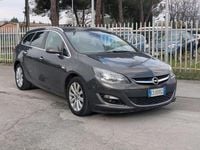 Usata Opel Astra Cosmo 110 CV (80 kW) 2013 Grigio Station wagon