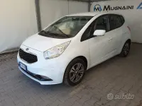 Usata Kia Venga 90 CV (66 kW) 2015 Bianco Utilitaria
