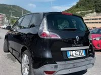 Usata Renault Scénic 110 CV (80 kW) 2015 Nero Monovolume