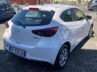 Usata Mazda 2 Evolve 75 CV (55 kW) 2021 Bianco Berlina