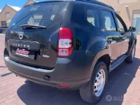 Usata Dacia Duster Ambiance 90 CV (66 kW) 2016 Nero SUV