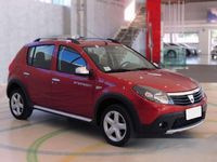 Usata Dacia Sandero Stepway 88 CV (64 kW) 2013 Rosso Berlina