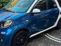 Usata Smart ForFour Proxy 71 CV (52 kW) 2016 Blu Utilitaria