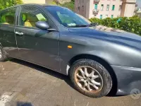 Usata Alfa Romeo 147 105 CV (77 kW) 2003 Grigio Utilitaria