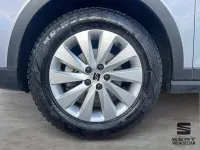 Usado Seat Arona Reference 95 CV (69 kW) 2023 Plateado SUV
