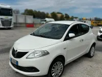 Usata Lancia Ypsilon Silver 80 CV (58 kW) 2013 Bianco Utilitaria