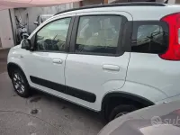 Usata Fiat Panda 4x4 S 75 CV (55 kW) 2014 Bianco Utilitaria