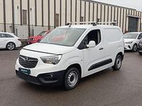 Usata Opel Combo Edition 102 CV (75 kW) 2020 Bianco Monovolume
