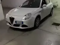 Usata Alfa Romeo Giulietta 105 CV (77 kW) 2011 Bianco Utilitaria