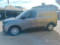 Nuova Ford Transit Courier Trend 101 CV (74 kW) 2025 Grigio Furgone