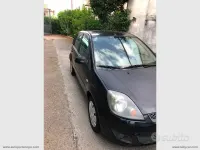 Usata Ford Fiesta 75 CV (55 kW) 2008 Nero Utilitaria