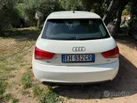 Usata Audi A1 Ambition 105 CV (77 kW) 2011 Bianco Utilitaria