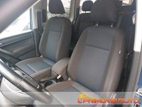 Usata VW Caddy Maxi Comfortline 110 CV (80 kW) 2016 Azzurro Monovolume