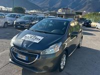Usata Peugeot 208 Active 68 CV (50 kW) 2012 Grigio Utilitaria