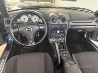 Usata Mazda MX5 110 CV (80 kW) 2003 Blu Cabrio