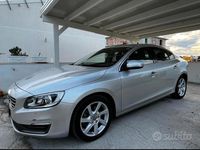 Usata Volvo S60 2014 Grigio Berlina