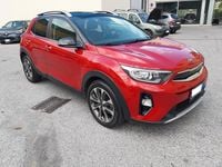 Usata Kia Stonic Style 120 CV (88 kW) 2019 Rosso SUV
